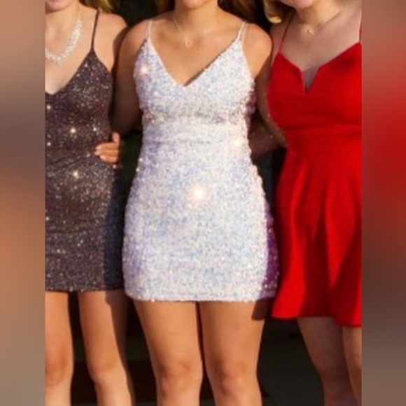 Sparkly sequin mini dress - Picture 3 of 4